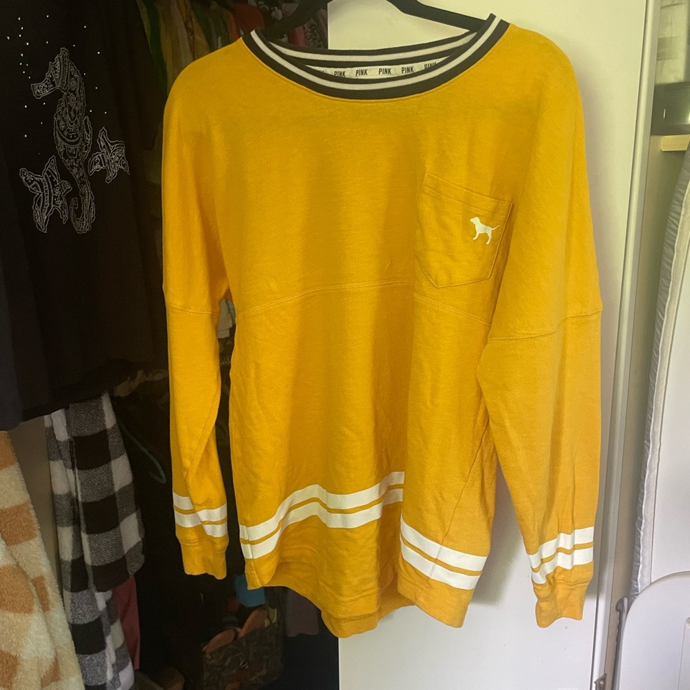 PINK Victoria’s Secret Size S long sleeve shirt